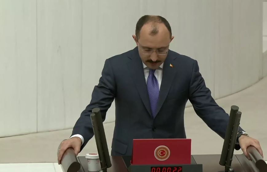 Eski Bakan Mehmet Muş Yemin Etti