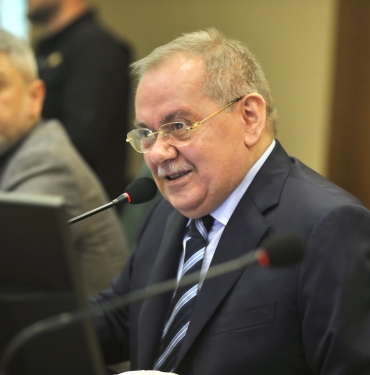 Mustafa Demir, Hacizli Binayı Satmak İstiyor
