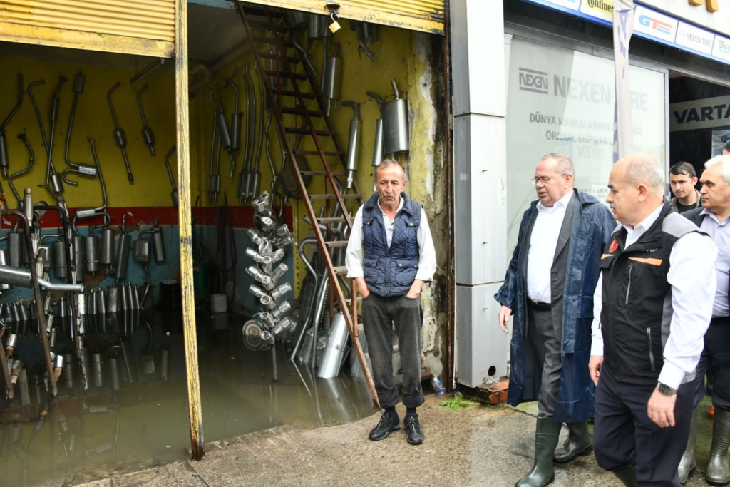 Samsun Valiliği'nden Sel Açıklaması