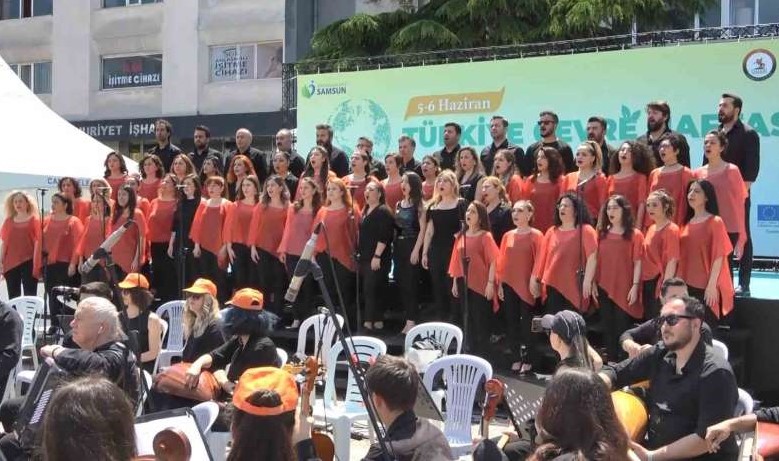 Samsun'da Öğretmenler Korosundan Konser