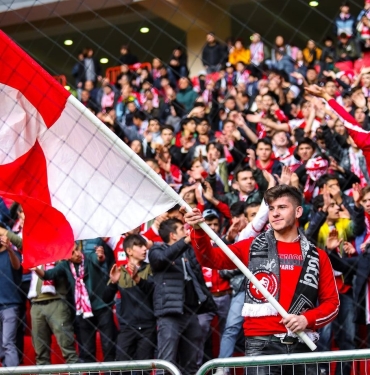 Samsunspor Yönetiminden Taraftara Mesaj