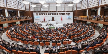Vergi Zamları Önergesi Az Farkla Reddedildi