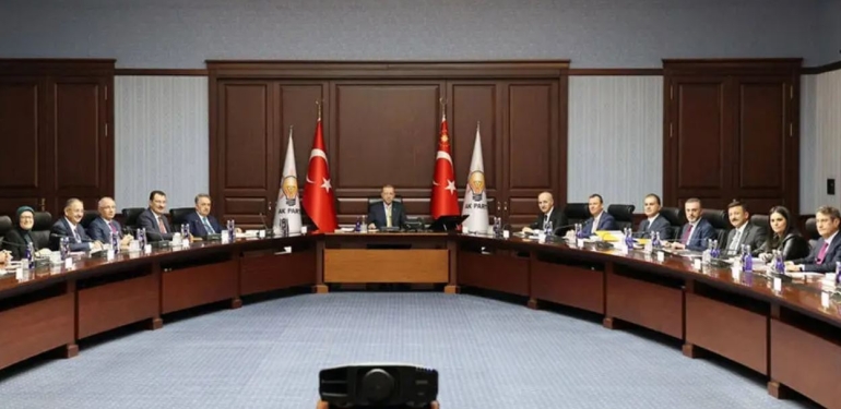 AK Parti Olağanüstü Kongre Kararı Aldı