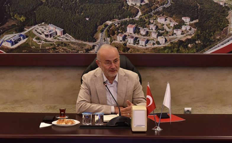 OMÜ Rektörü Prof. Dr. Yavuz Ünal