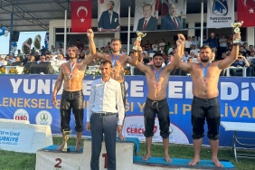 Samsunlu Pehlivanlar Manisa Yurtdağı'na Damga Vurdu