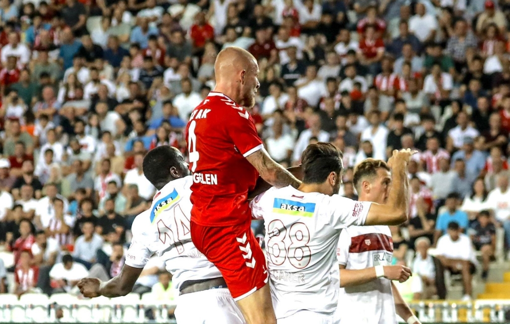 Samsunspor Süper Lig'e 1 Puanla Başladı
