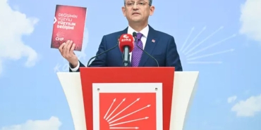 CHP'de Değişime Dair İlk Adım