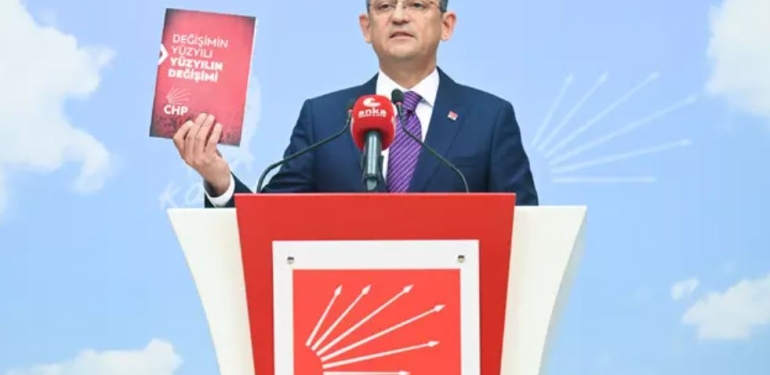 CHP'de Değişime Dair İlk Adım