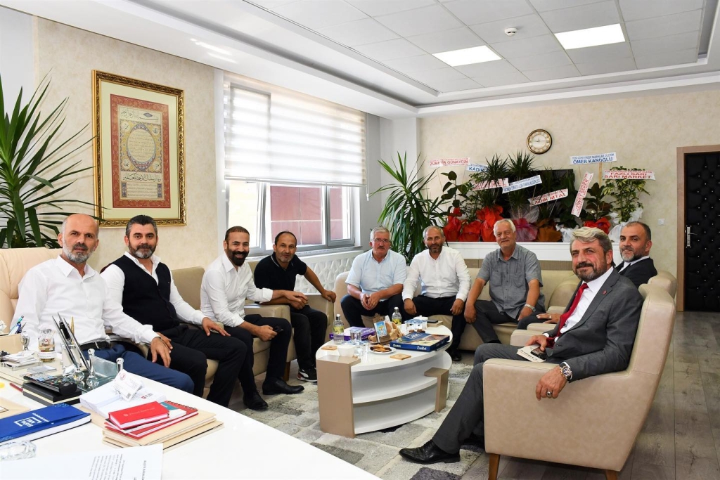AK Partili Başkandan 'Yeniden Refah' Övgüsü