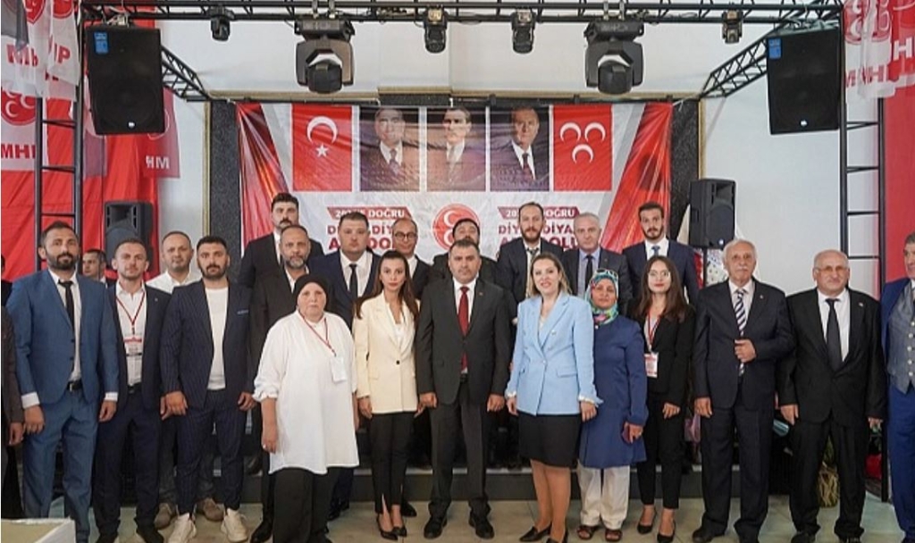 MHP Atakum'da Kadın Başkan Seçti
