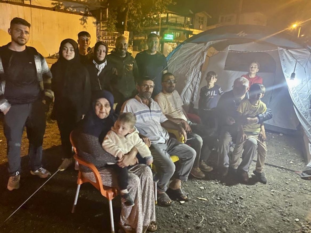 Tekkeköylü Vatandaşların İsyanı Eyleme Döndü