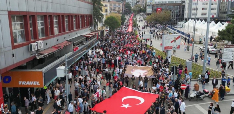 Samsun'da Cumhuriyet Yürüyüşü