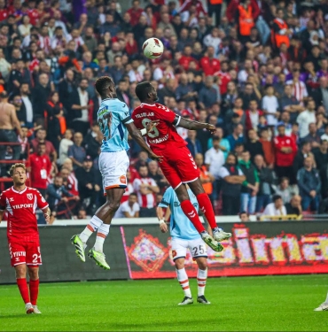 Samsunspor - RAMS Başakşehir Maçı Berabere Bitti