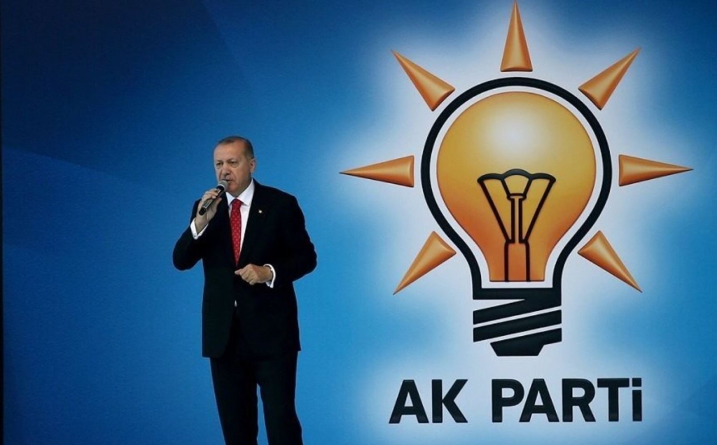 AK Parti’de Başvuruları Ertelendi!