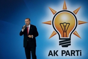 AK Parti’de Başvuruları Ertelendi!