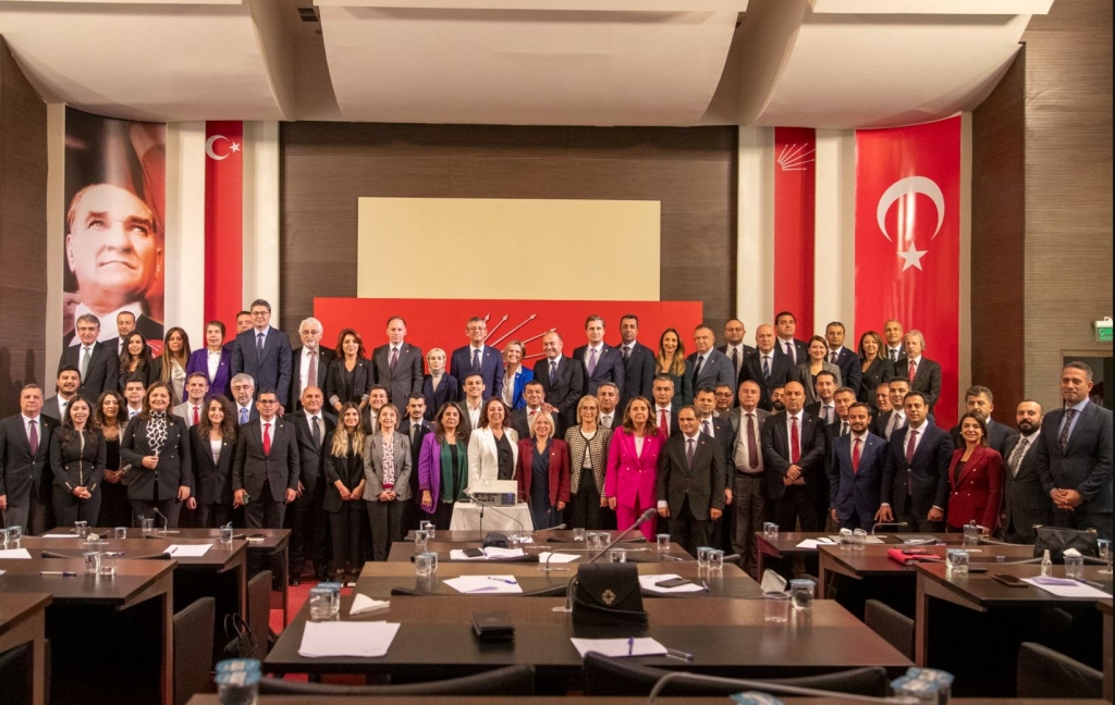 CHP'de Merkez Yönetim Kurulu Üyeleri Belirlendi