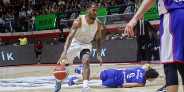 Reeder Samsunspor Basketbol Evinde Mağlup!