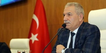 İlkadım, Şirketi Batırmış Ama Lüksten Vazgeçmemiş
