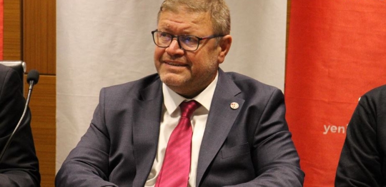 Adem Güney Kimdir?