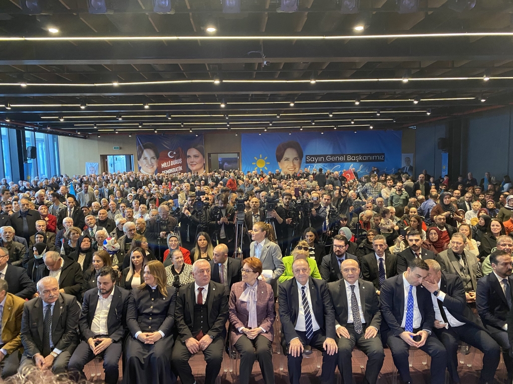 Meral Akşener, Samsun Büyükşehir ve İlçe Adayları Açıklandı