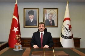 Orhan Tavlı Kimdir