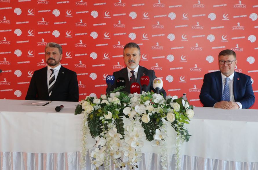 Suat Kılıç'tan Sokak Köpekleri Mesajı