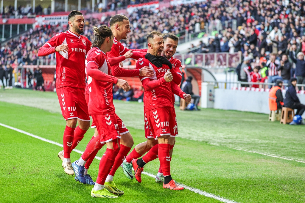 Yılport Samsunspor 2 - 0 Mondihome Kayserispor
