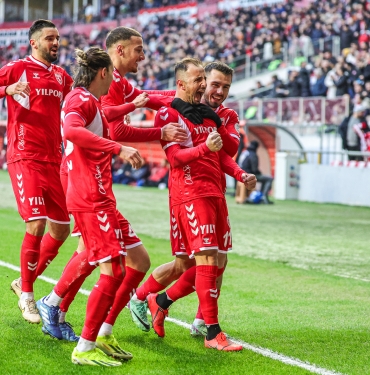 Yılport Samsunspor 2 - 0 Mondihome Kayserispor