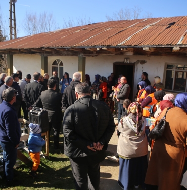 Özlem Maraş’tan Kasnakçımermer Köyü'ne Çıkarma