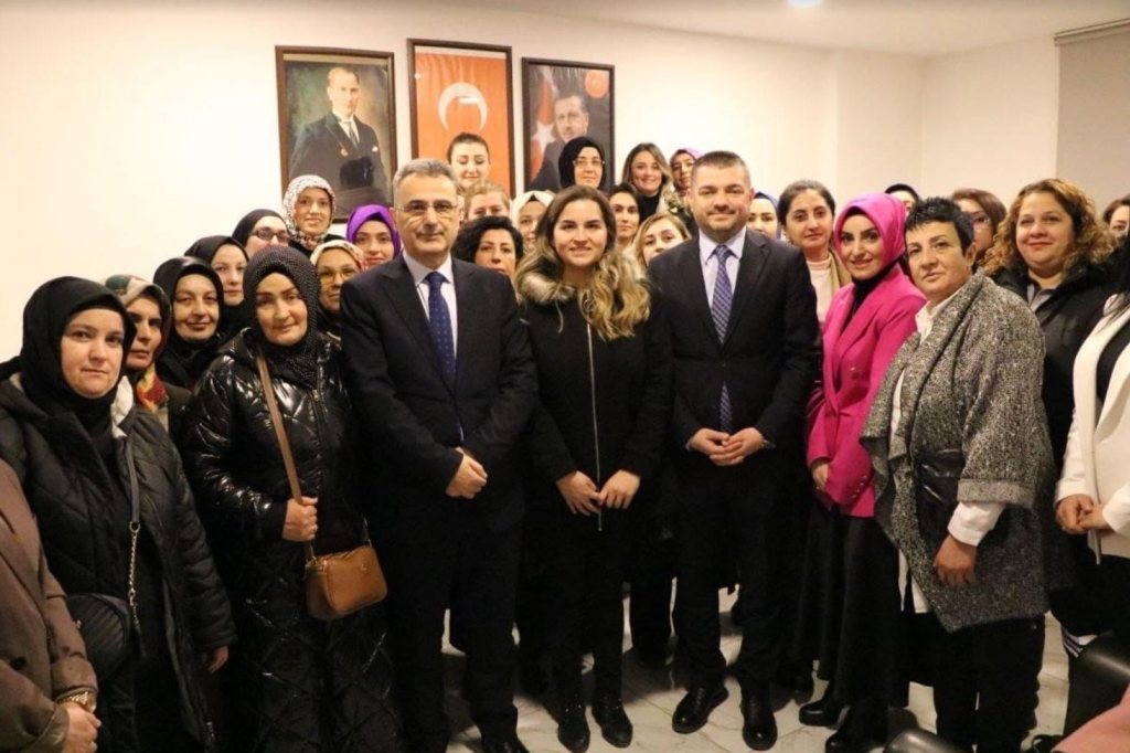 Ak Parti İlkadım Adayı Kurnaz'dan 'Yetersiz Hizmet' Çıkışı