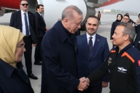 İlk Türk Astronot Alper Gezeravcı Türkiye'ye Döndü