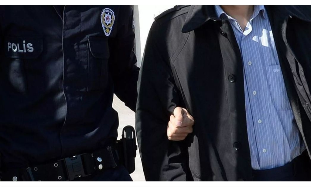 Samsun'da Bir Kadını Dolandıran Sahte Savcı Tutuklandı