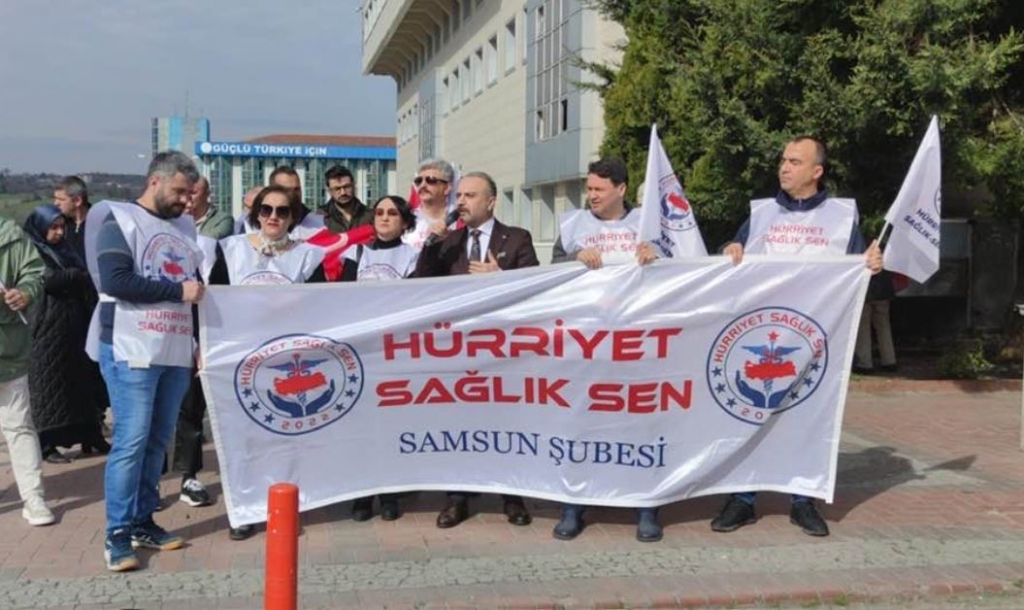Samsun'da Sağlık Çalışanları 'Hakkaniyet' Eyleminde