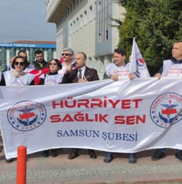 Samsun'da Sağlık Çalışanları 'Hakkaniyet' Eyleminde