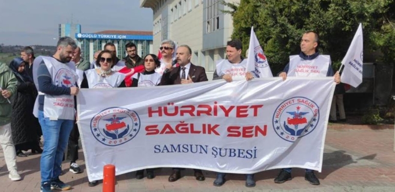 Samsun’da Sağlık Çalışanları ‘Hakkaniyet’ Eyleminde