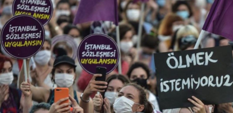 Samsun'da Sokak Ortasında Kadın Cinayeti
