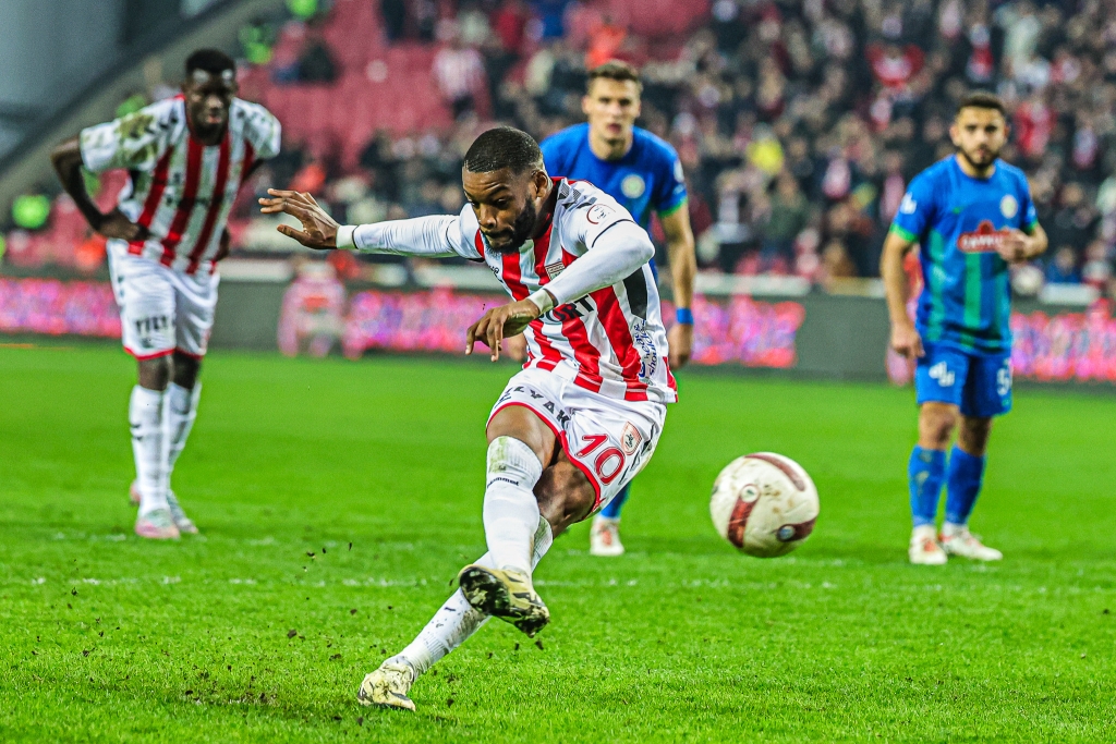 Samsunspor Fırtına Gibi Esti