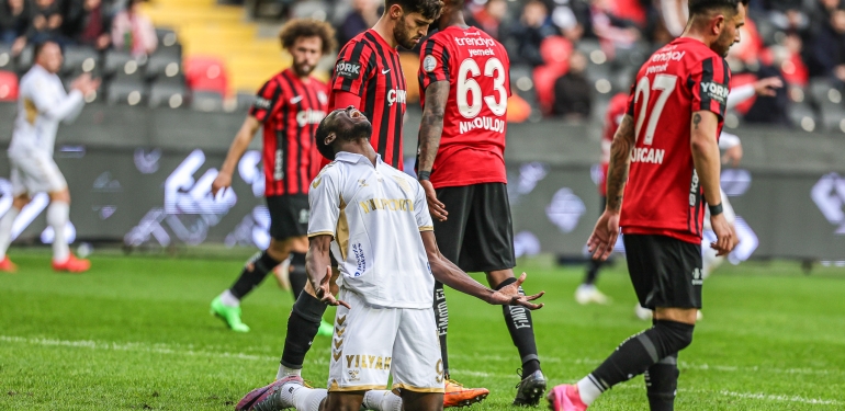 Samsunspor’dan Deplasmandan Beraberlikle Dönüyor