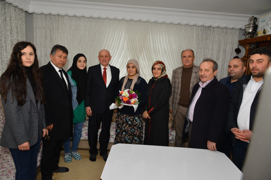 Şenol Kul'dan Depremzede Ailelere Ziyaret