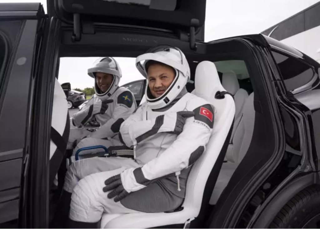 Türk Astronot Alper Gezeravcı Uzay Yolcusu