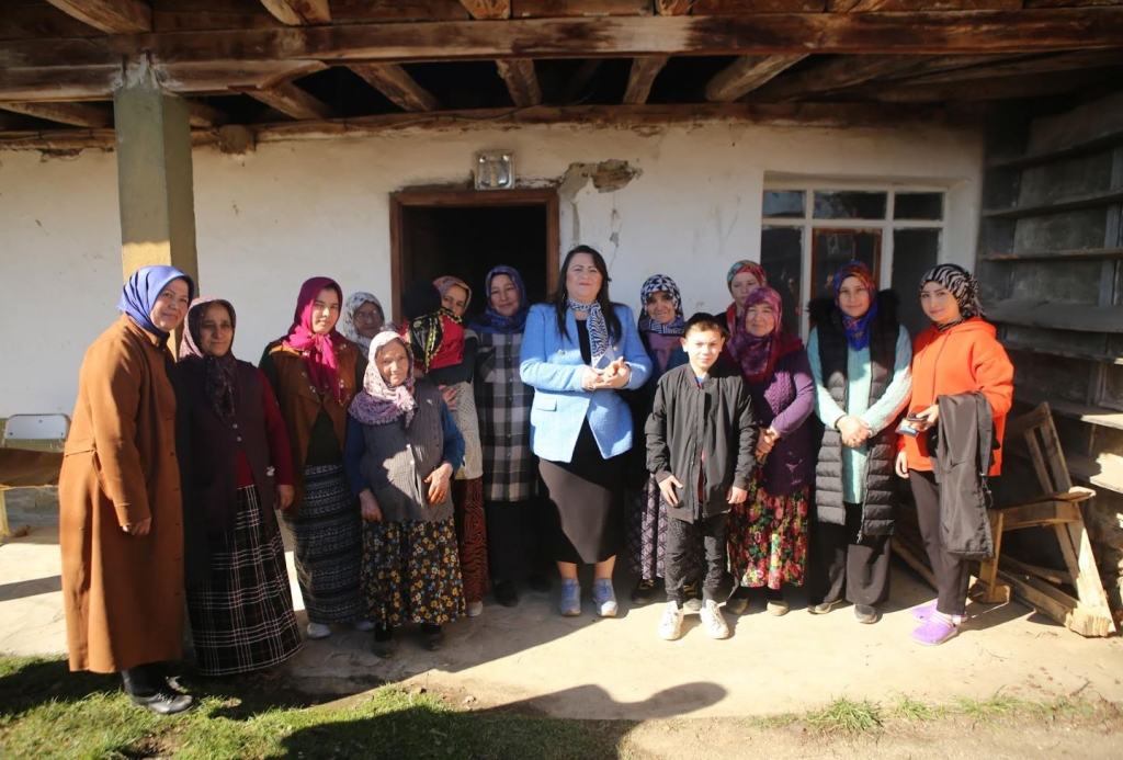 Özlem Maraş’tan Kasnakçımermer Köyü'ne Çıkarma