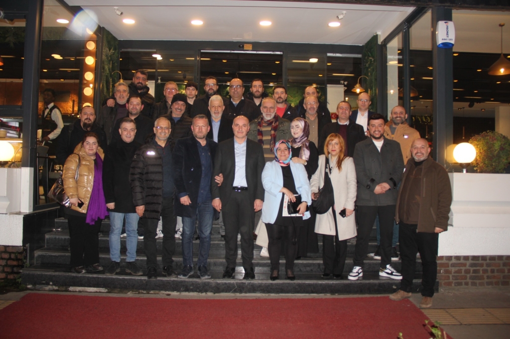 Derebahçe Muhtar Adayı Öksüzoğlu Gazetecilerle Buluştu