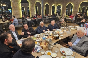 Derebahçe Muhtar Adayı Öksüzoğlu Gazetecilerle Buluştu