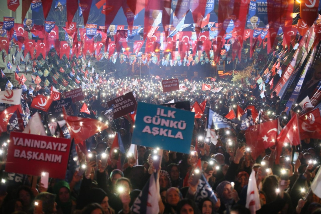 Hasan Togar'dan Bir Rekor Miting Daha