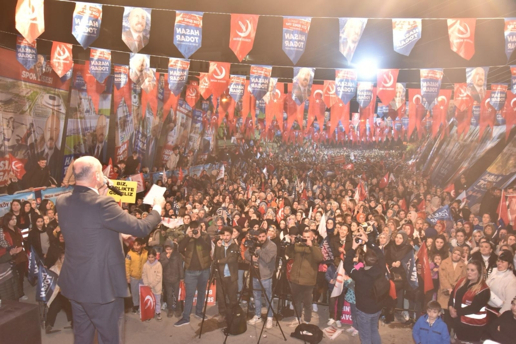Hasan Togar'dan Bir Rekor Miting Daha