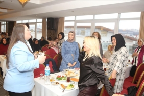 Özlem Maraş 'Şer' Odaklarına Yüklendi