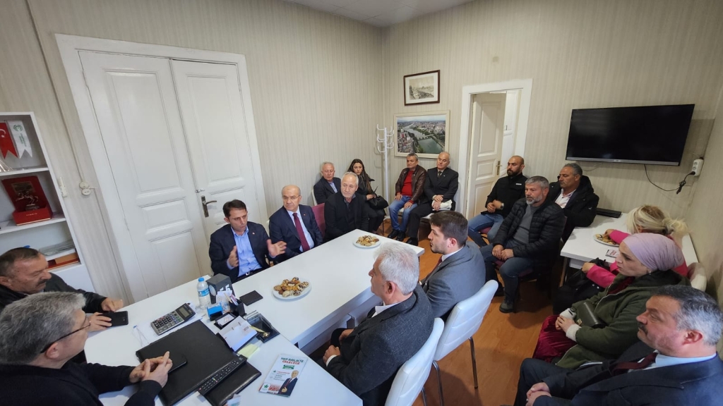 Yeşilyurt, Hemşeri Derneklerinin Önemine Değindi