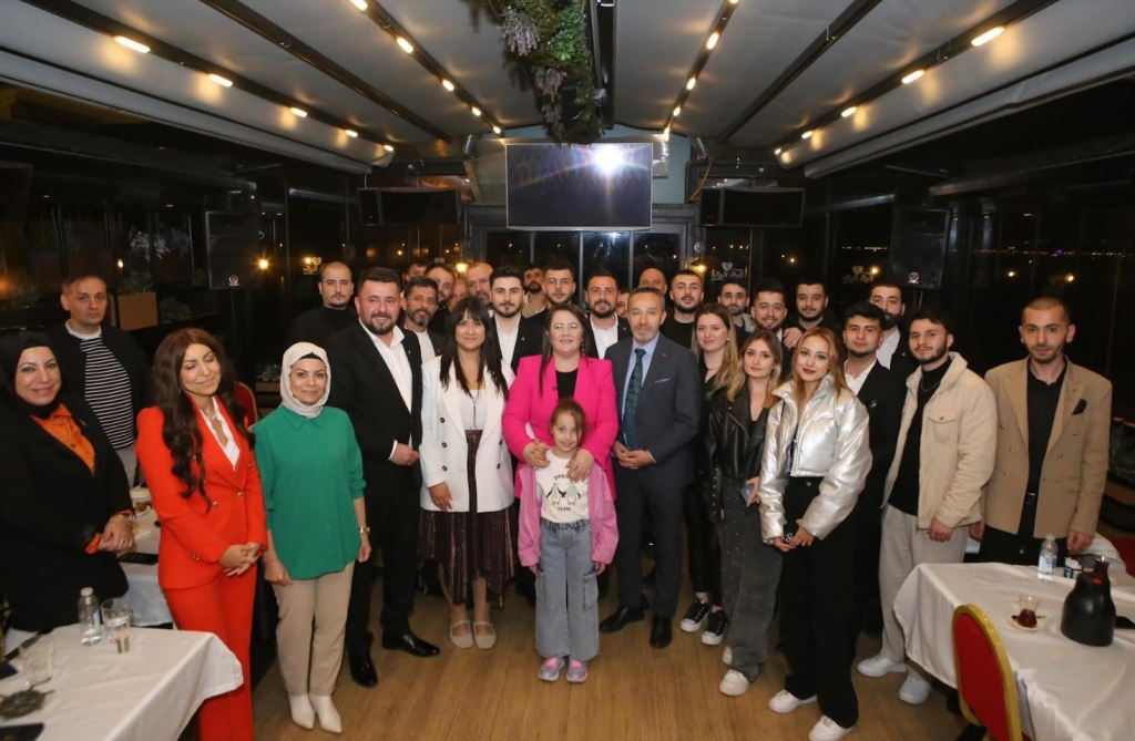 Samsun'da 45 İYİ Partili Ak Parti'ye Geçti