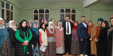 Sarıcaoğlu'ndan Annelere Kreş Müjdesi