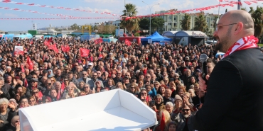 Serhat Türkel'den Dev Miting
